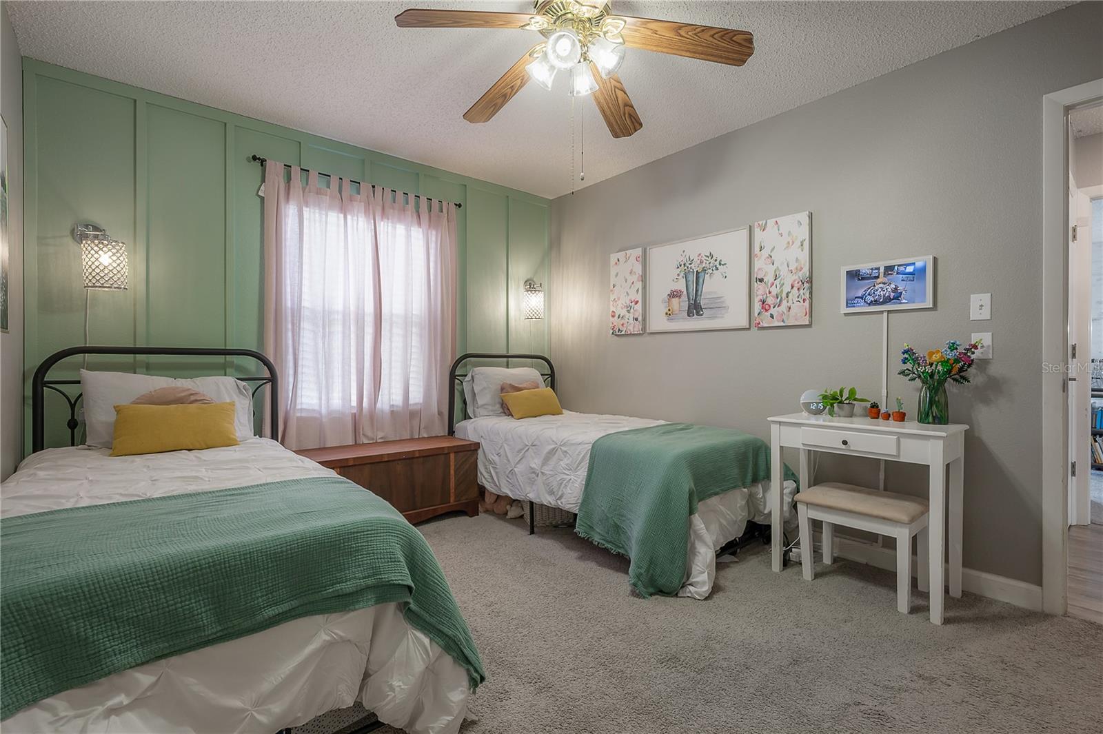 WOODWARD VILLAGE - Residential