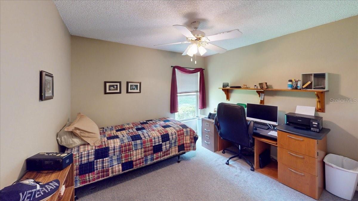 LAKE HELEN - Residential