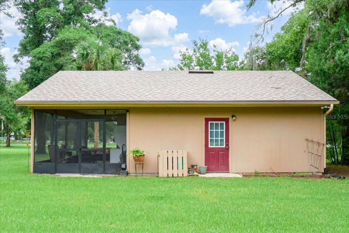 LAKE HELEN - Residential