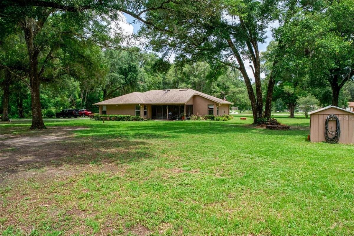 LAKE HELEN - Residential