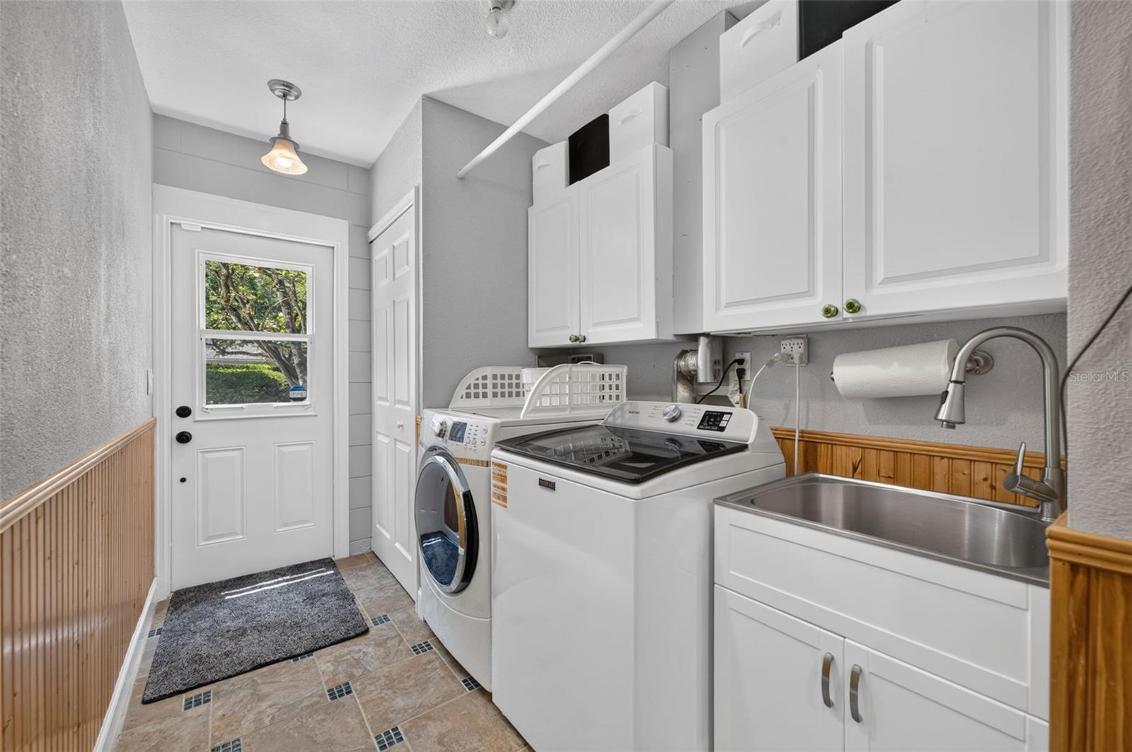 WEKIWA GLEN REP - Residential