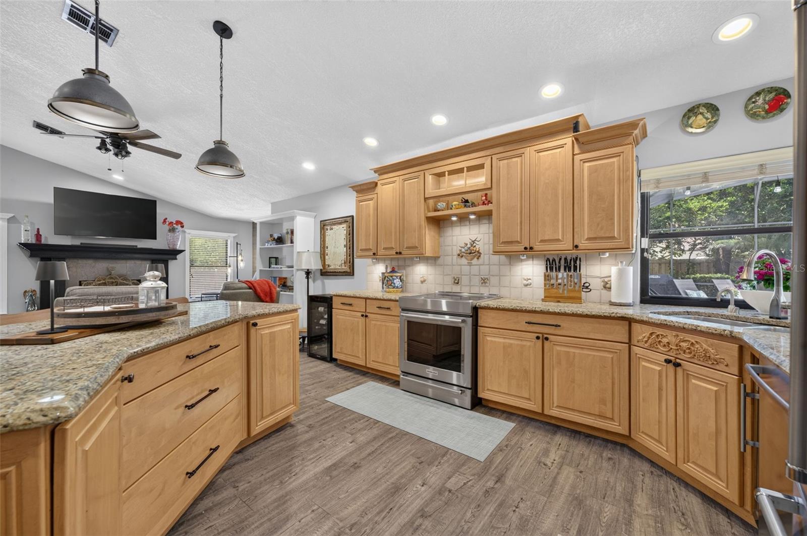 WEKIWA GLEN REP - Residential