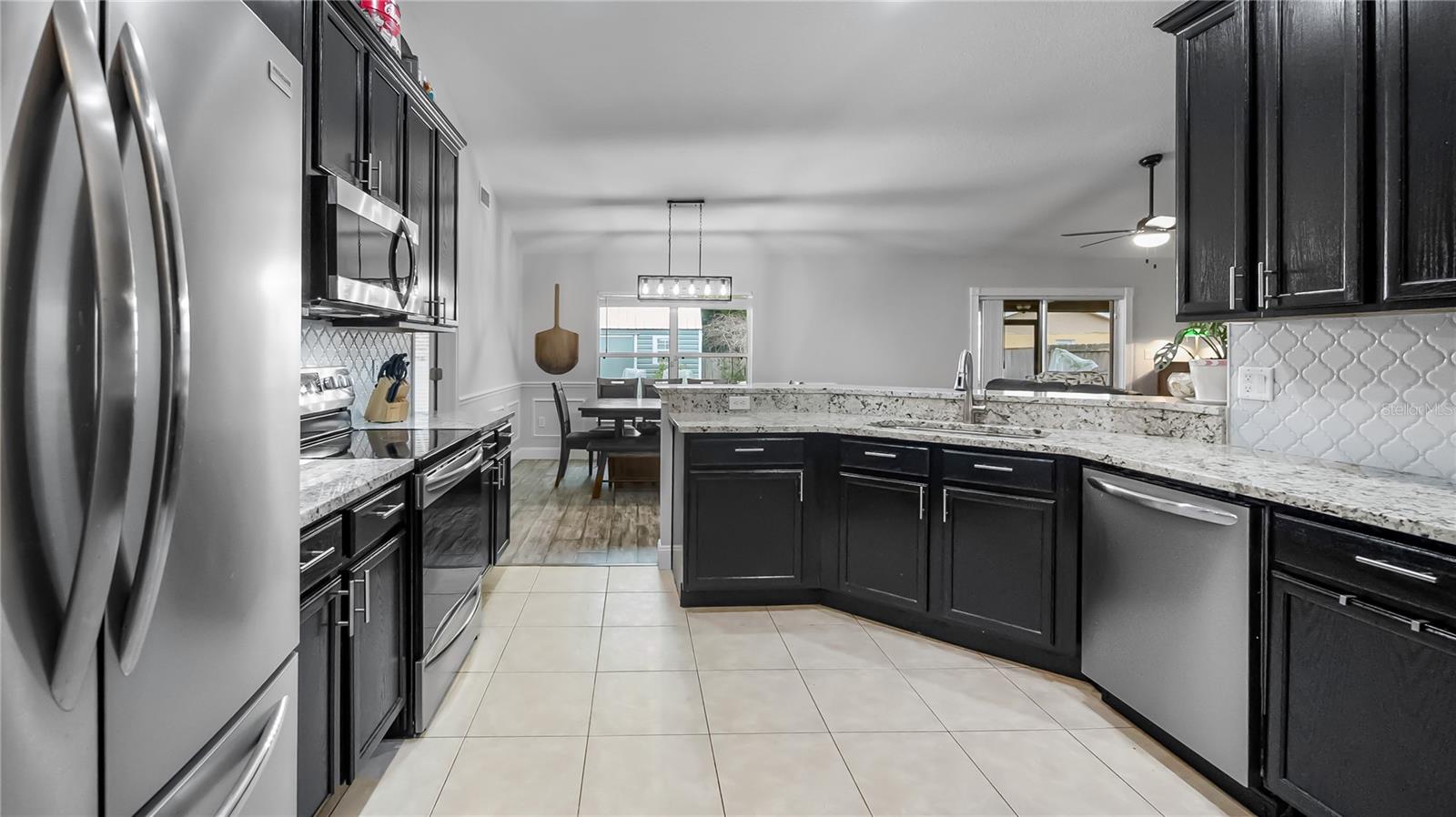 HOWEY LAKE SHORE HEIGHTS - Residential