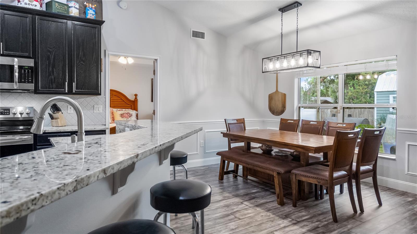 HOWEY LAKE SHORE HEIGHTS - Residential