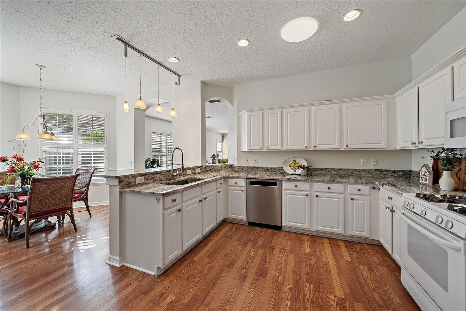 LAKEWOOD RANCH COUNTRY CLUB VILLAGE H - Residential