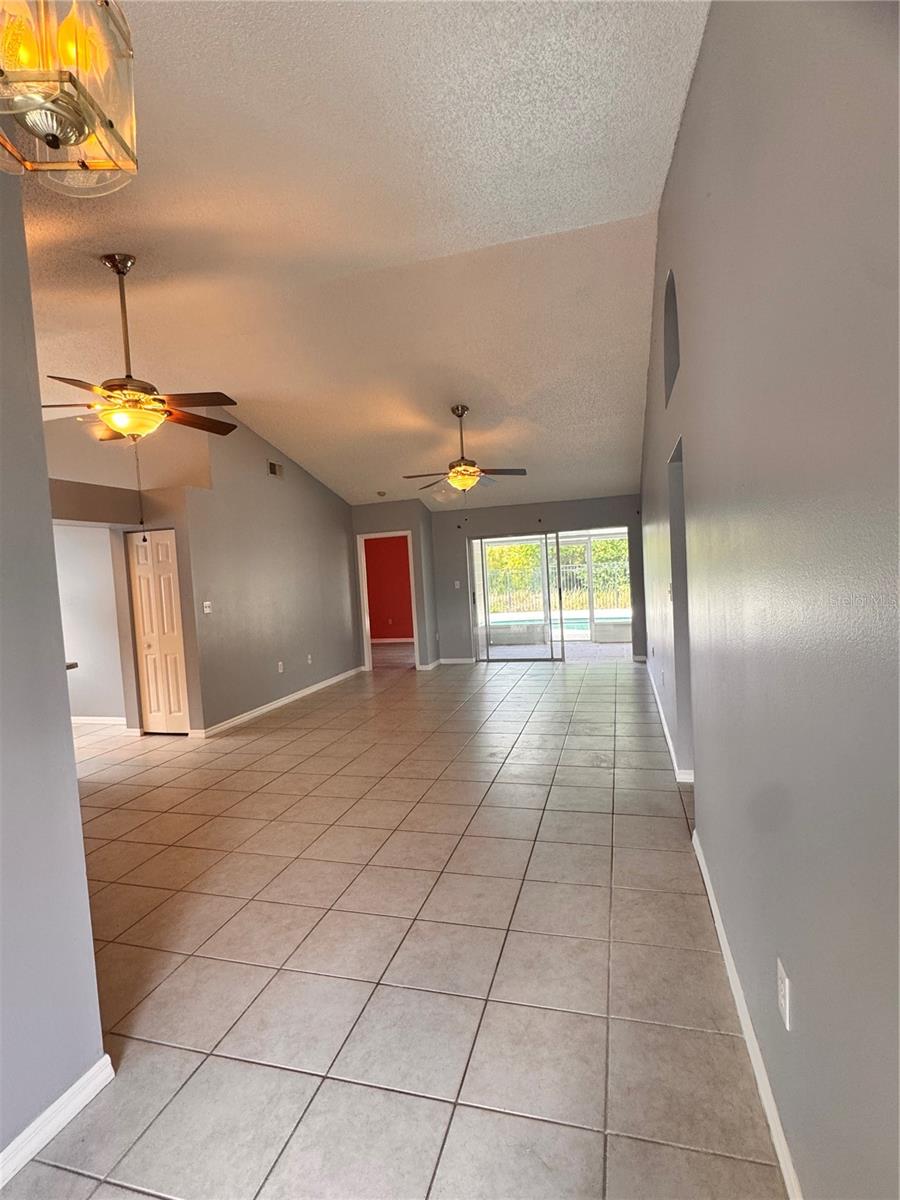 BRANDON TRACES - Residential Lease