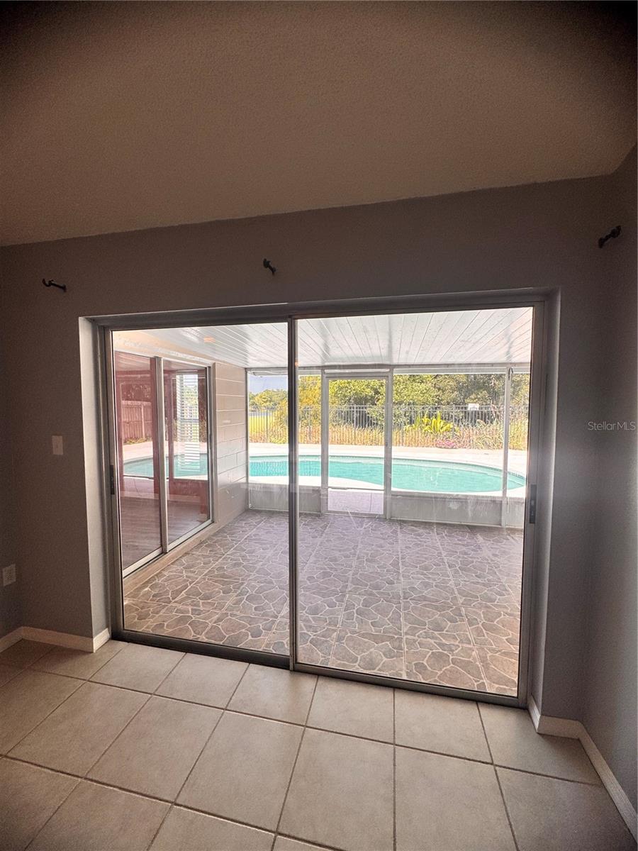 BRANDON TRACES - Residential Lease