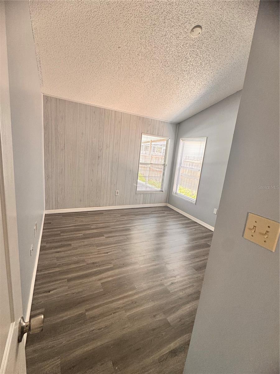BRANDON TRACES - Residential Lease