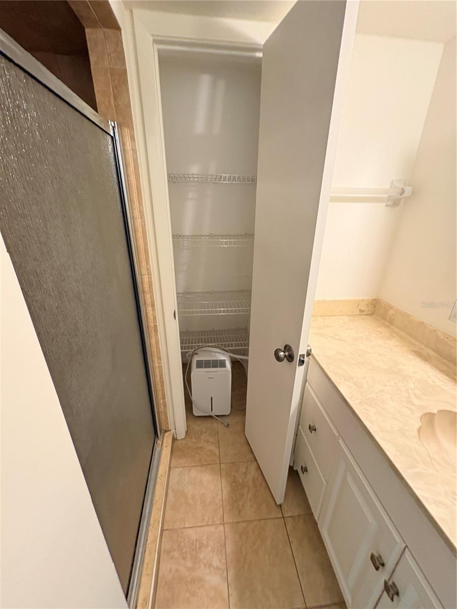 CEDAR DUNES CONDO PH 01-05 - Residential Lease