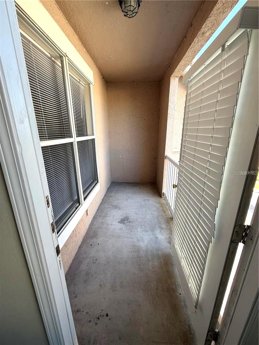 VILLAS CONDO - Residential Lease