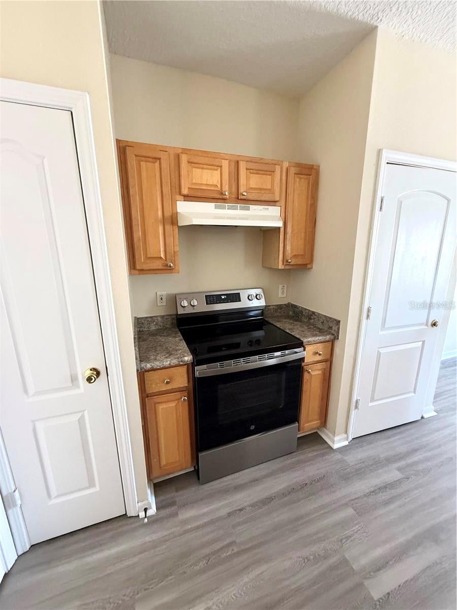 VILLAS CONDO - Residential Lease