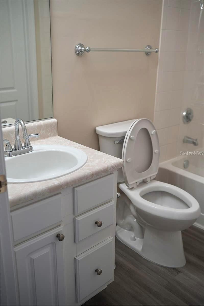 VILLAS CONDO - Residential Lease