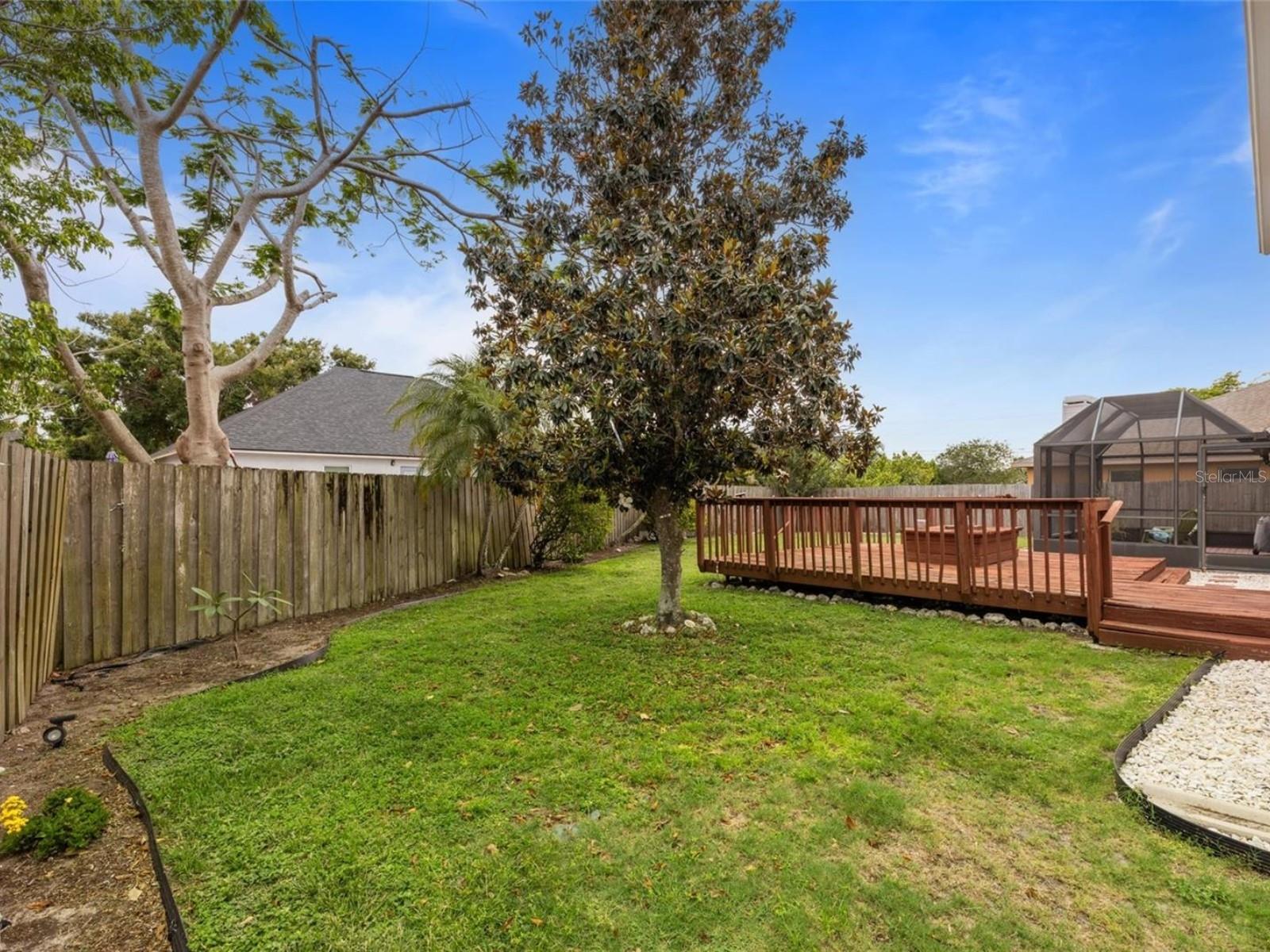 HUNTERS GROVE - Residential