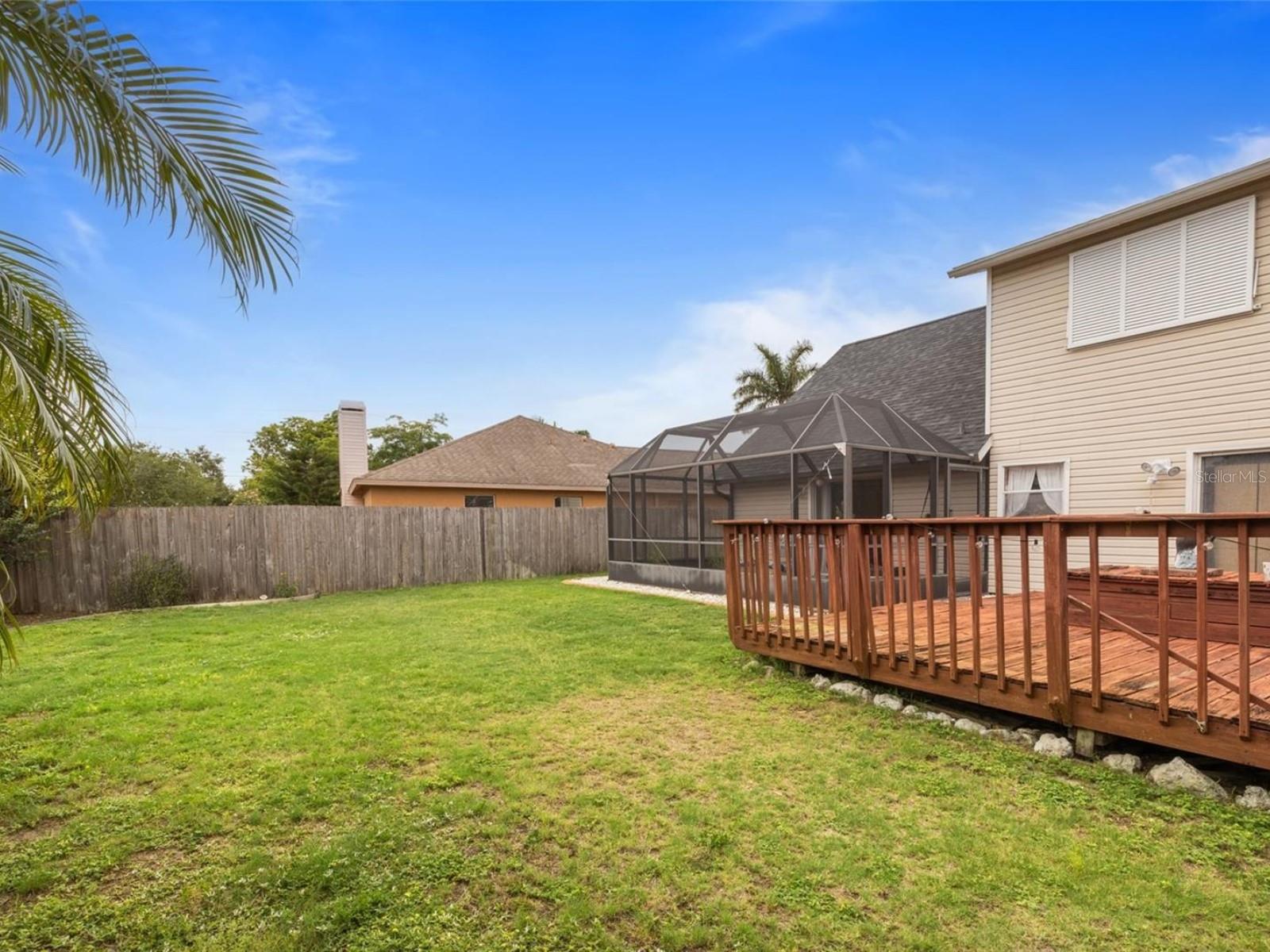 HUNTERS GROVE - Residential
