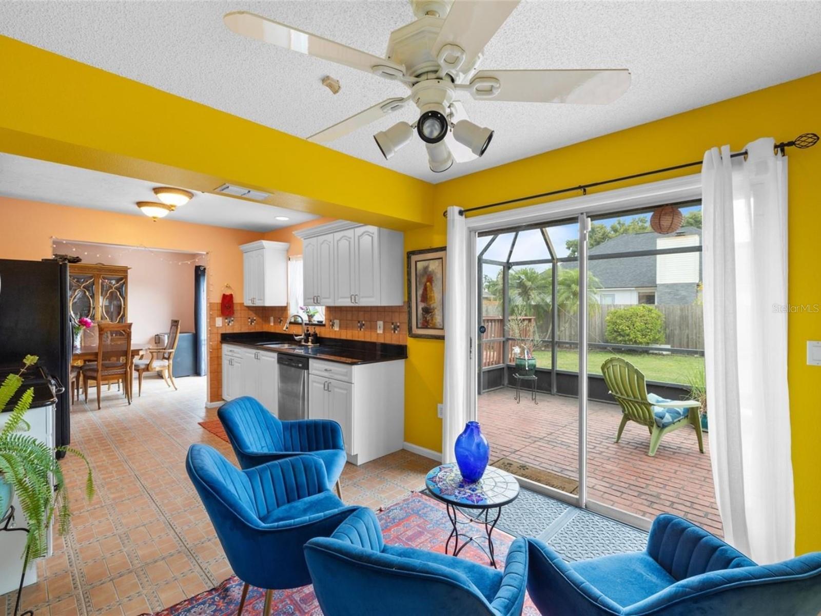 HUNTERS GROVE - Residential
