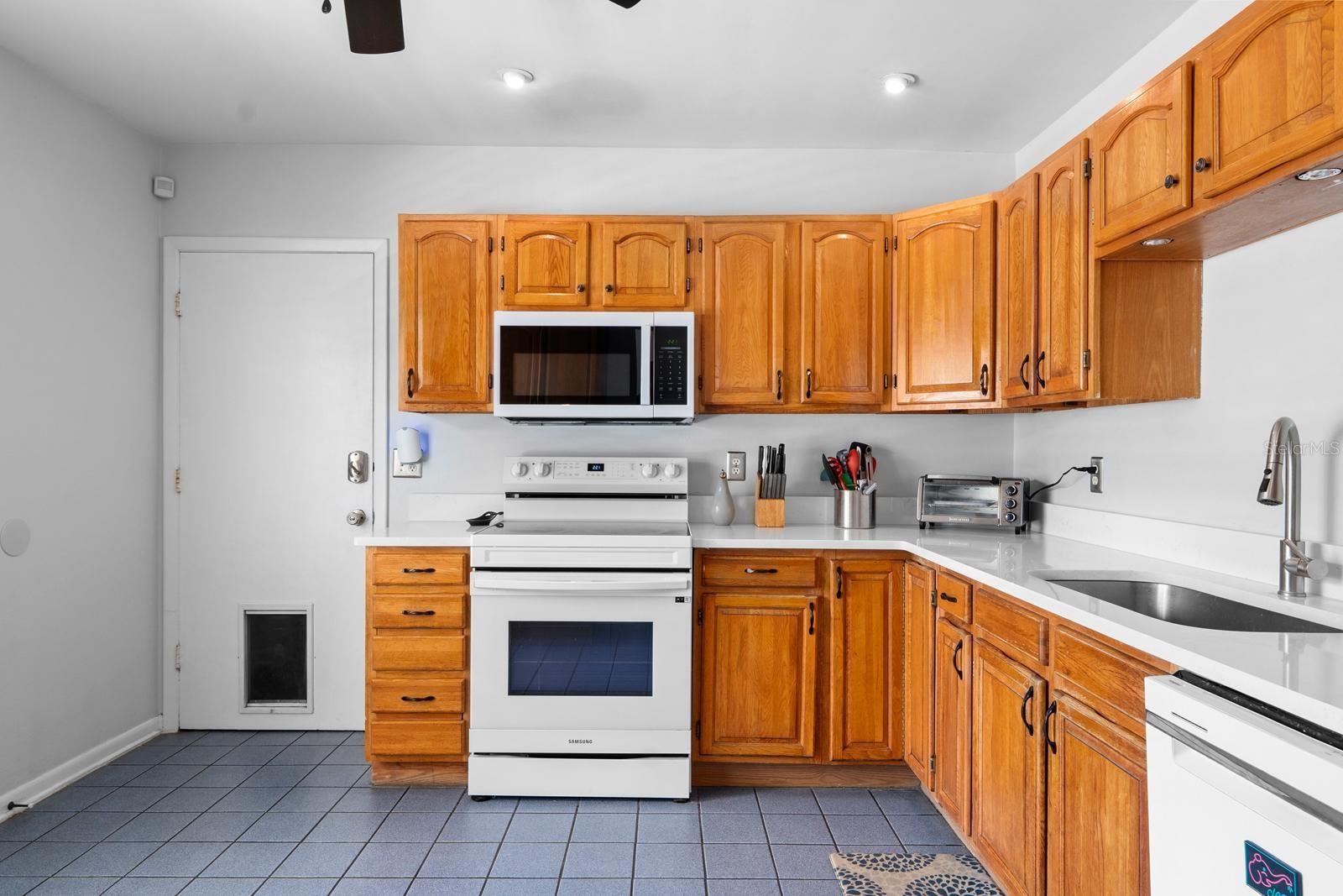 BLOOMINGDALE SECTION C UNIT 3 - Residential