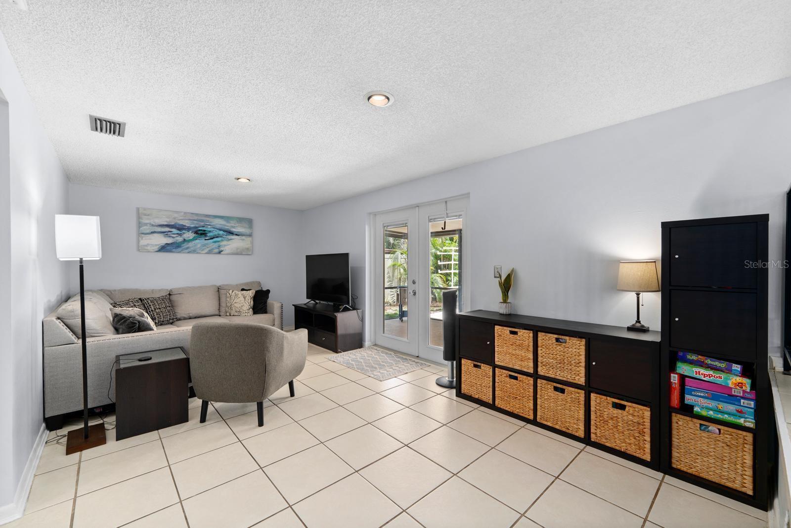 BLOOMINGDALE SECTION C UNIT 3 - Residential