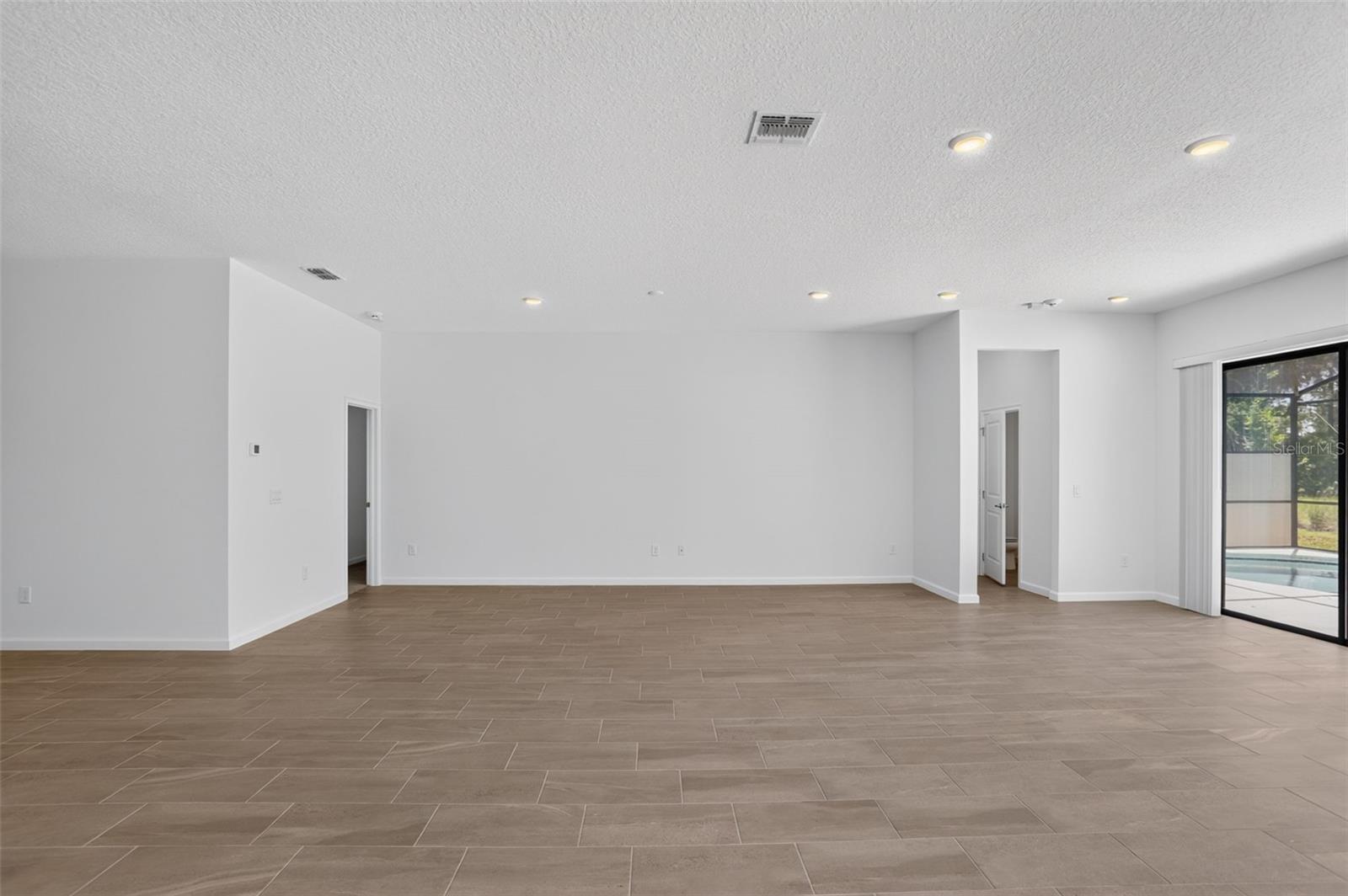 WATERSONG PH 2 - Residential