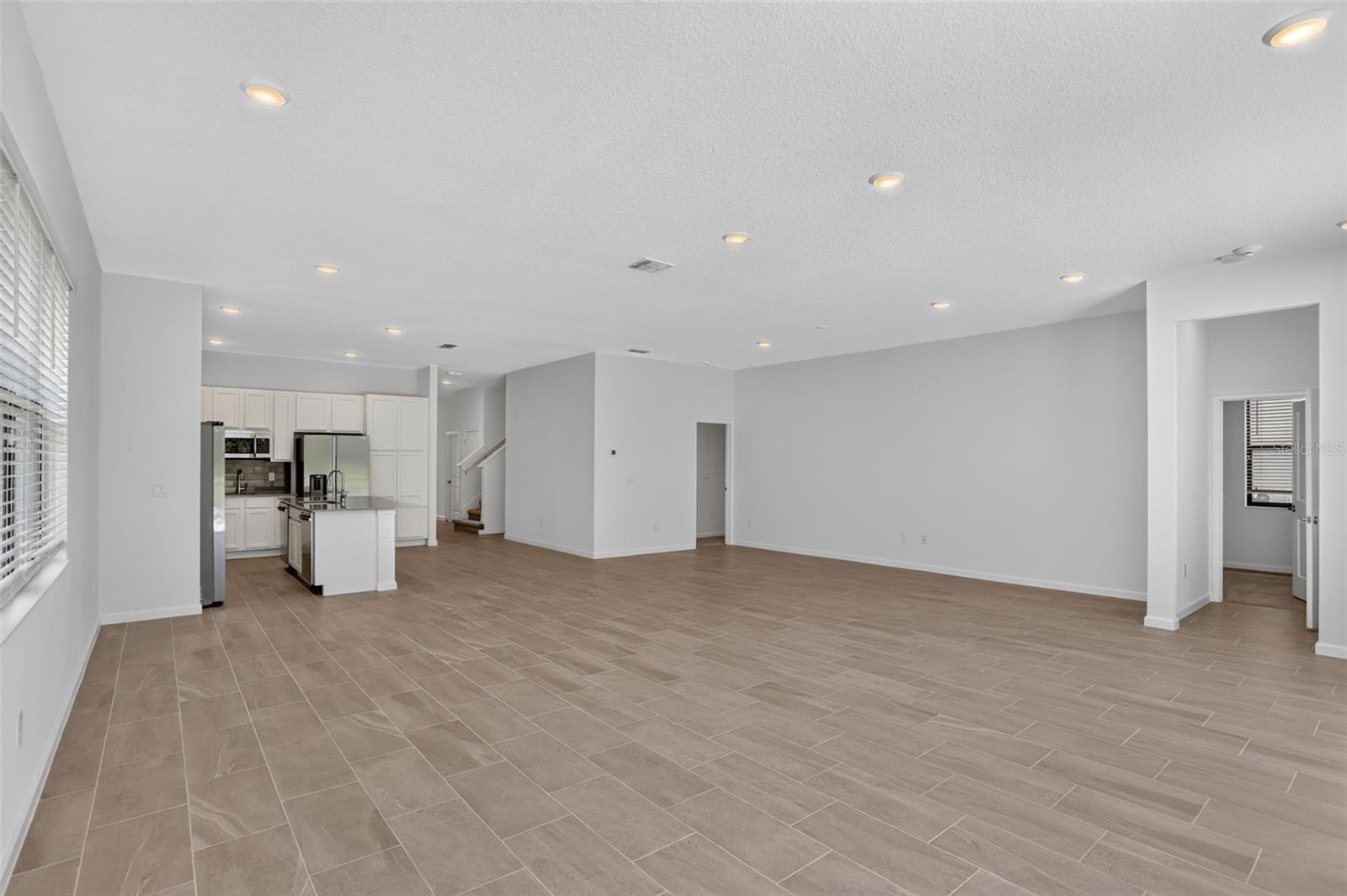 WATERSONG PH 2 - Residential