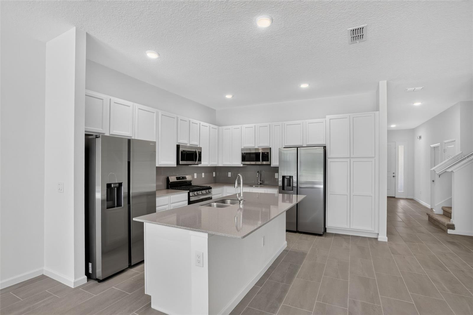WATERSONG PH 2 - Residential