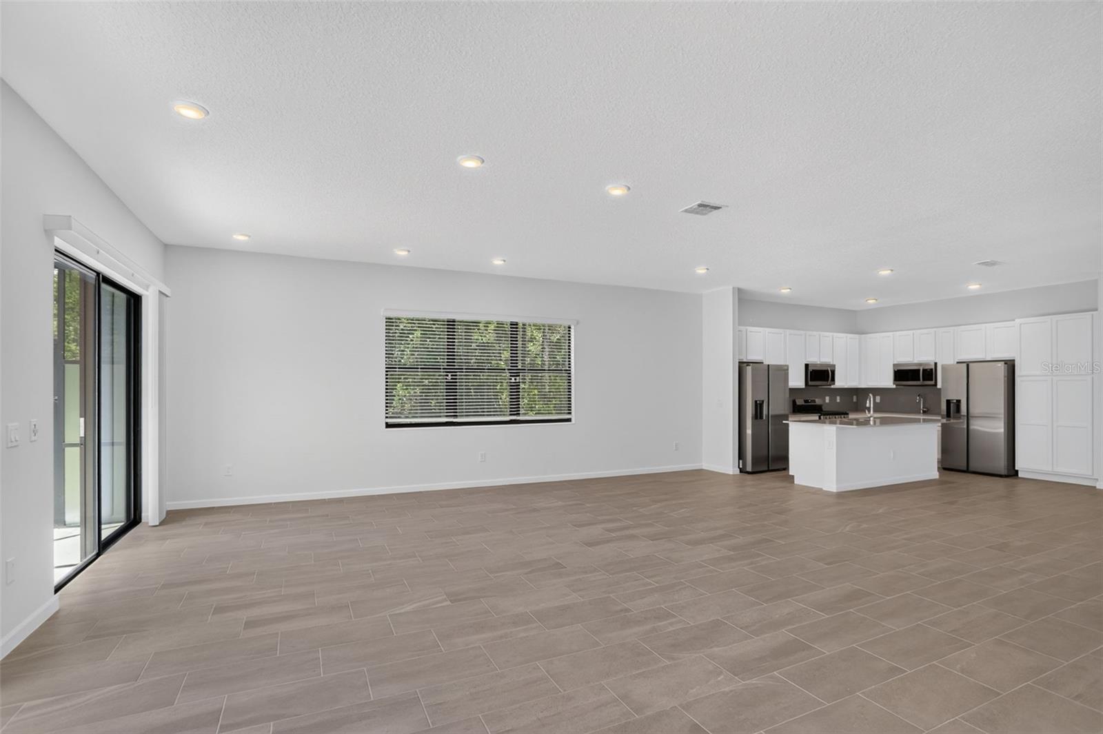 WATERSONG PH 2 - Residential
