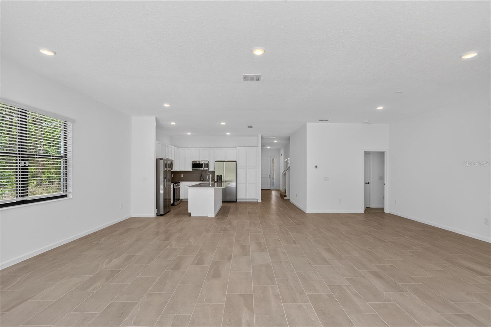 WATERSONG PH 2 - Residential
