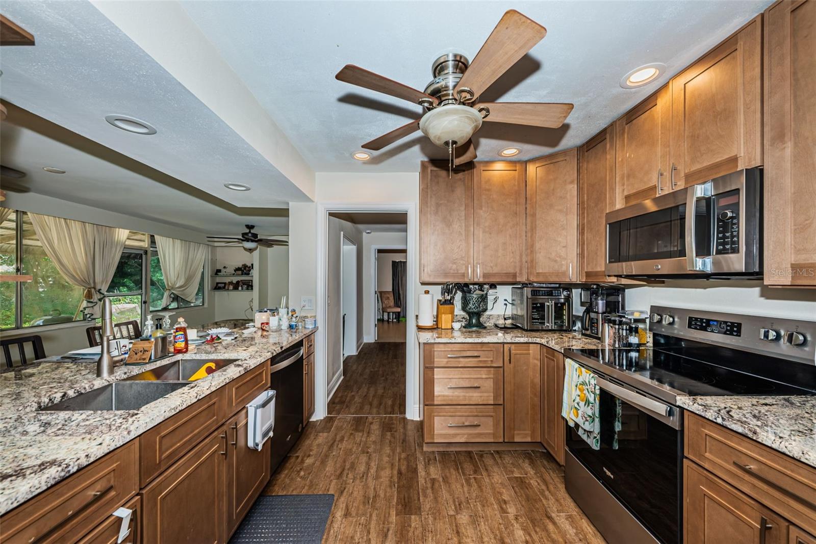 SHORE ACRES PT REP OF 2ND REP OF VENICE SE - Residential