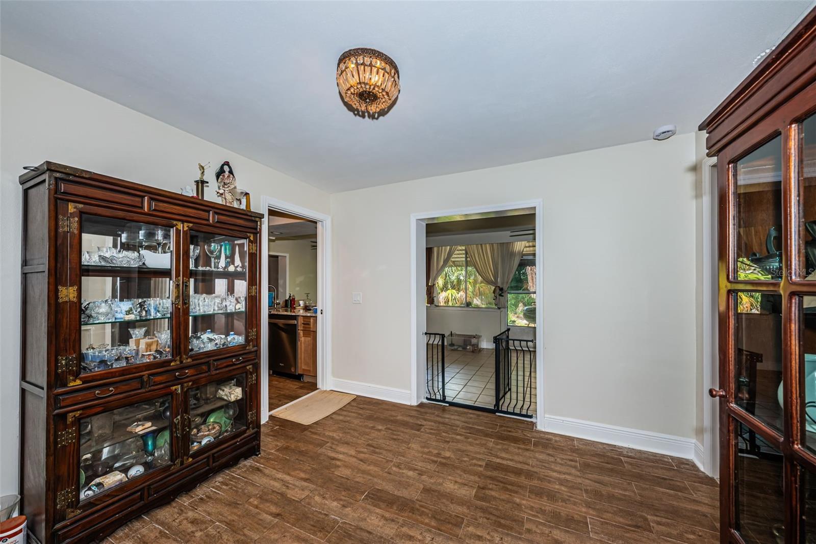 SHORE ACRES PT REP OF 2ND REP OF VENICE SE - Residential