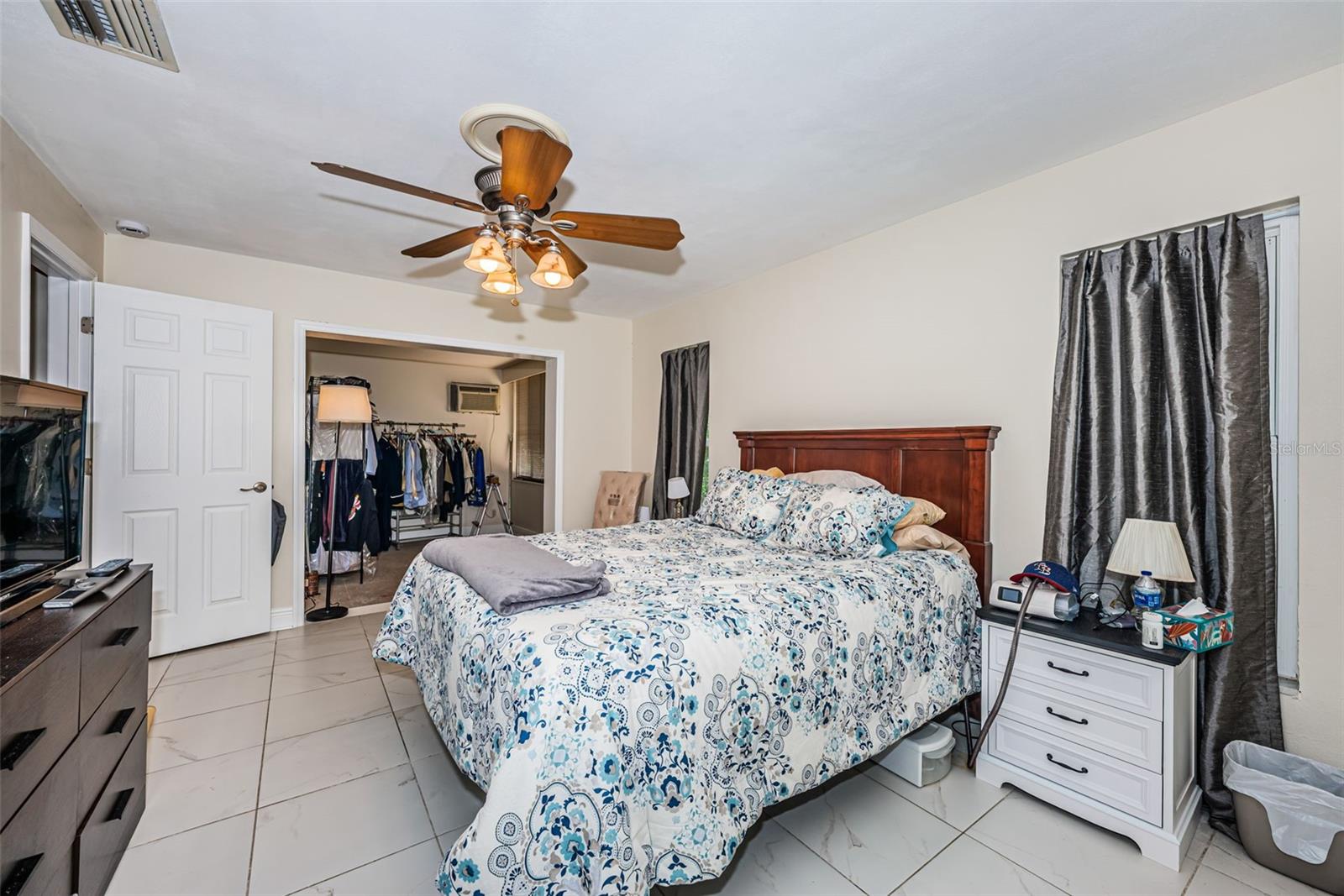 SHORE ACRES PT REP OF 2ND REP OF VENICE SE - Residential