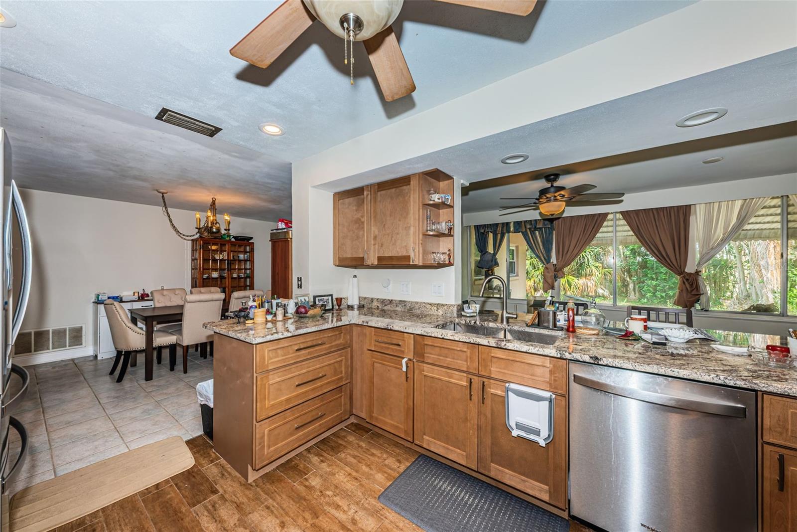 SHORE ACRES PT REP OF 2ND REP OF VENICE SE - Residential