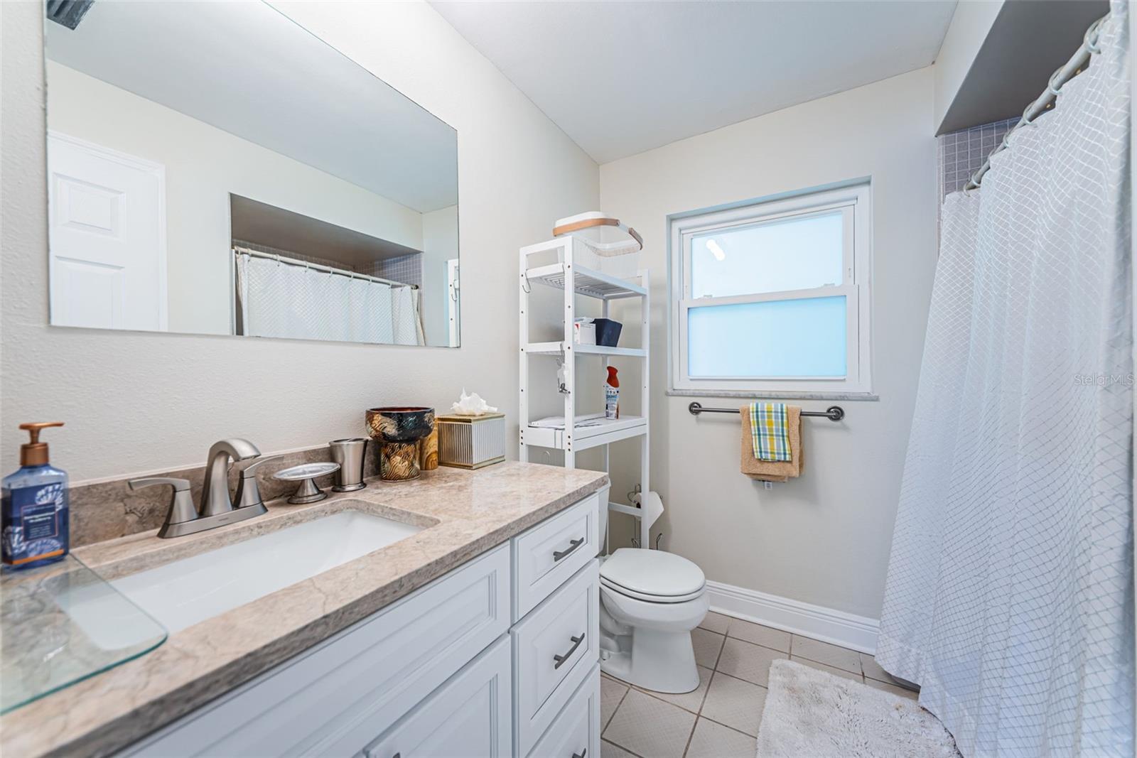 SHORE ACRES PT REP OF 2ND REP OF VENICE SE - Residential