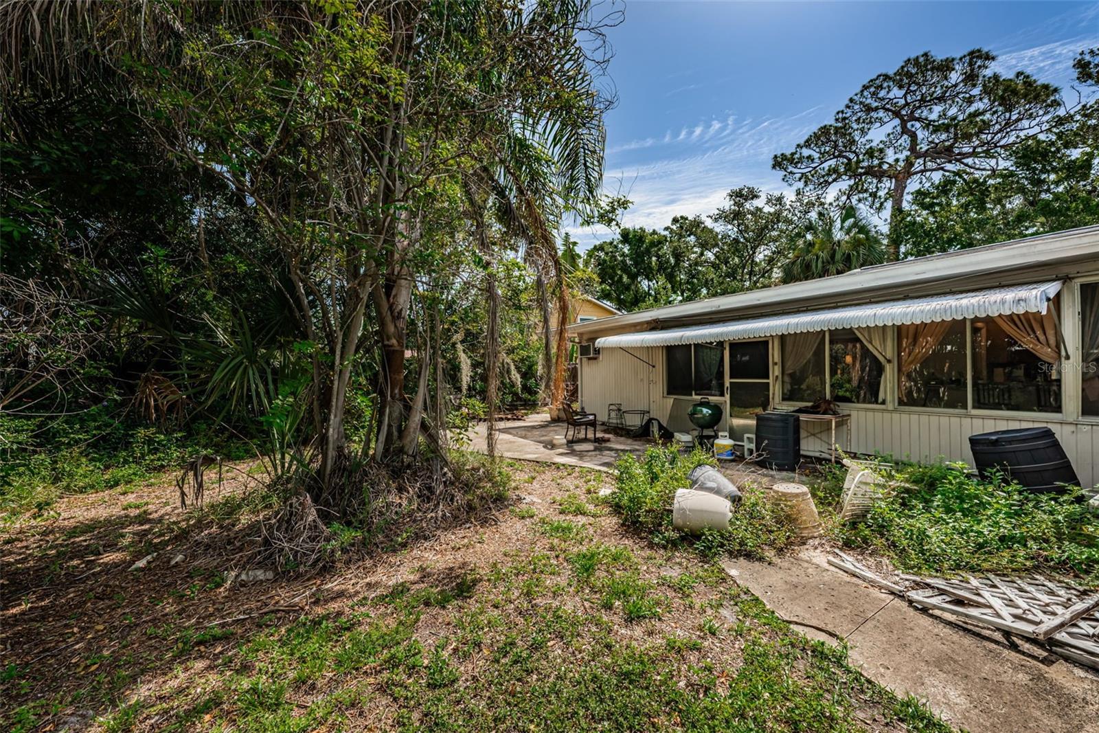 SHORE ACRES PT REP OF 2ND REP OF VENICE SE - Residential