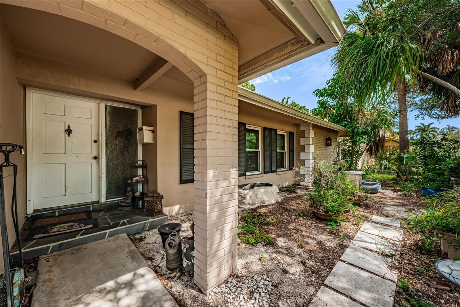 SHORE ACRES PT REP OF 2ND REP OF VENICE SE - Residential