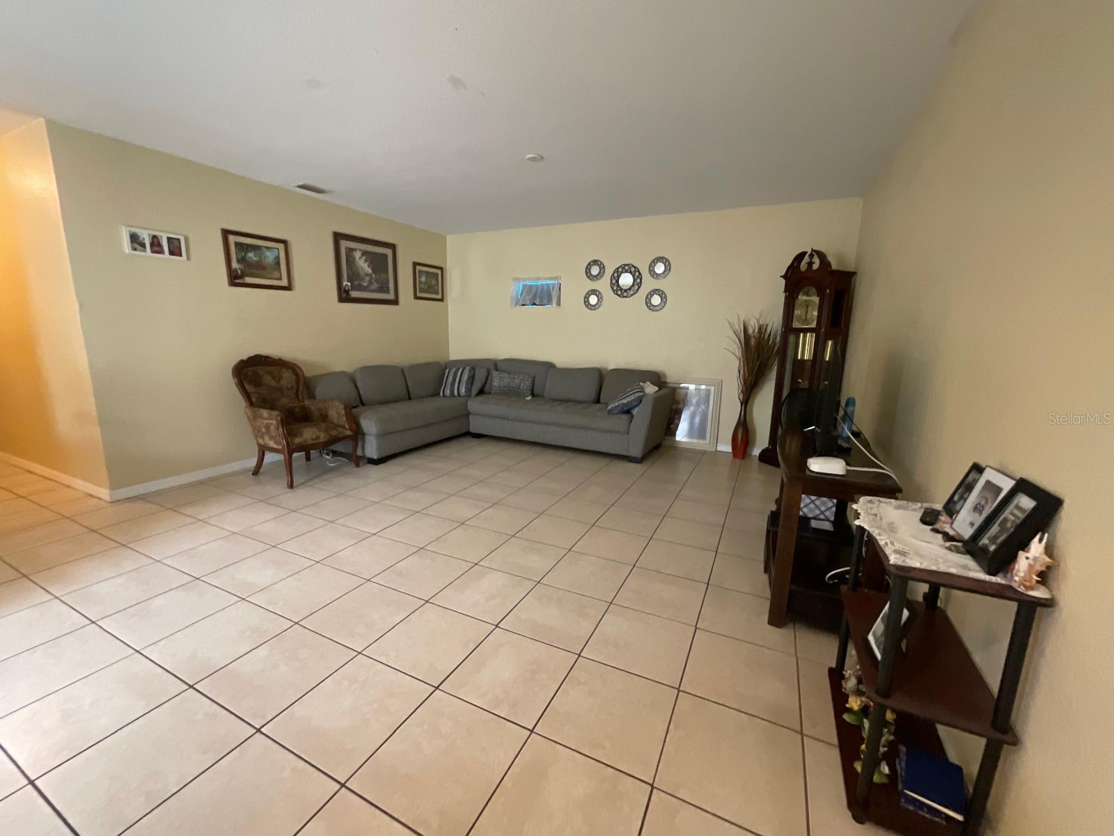 OAK VIEW - Residential