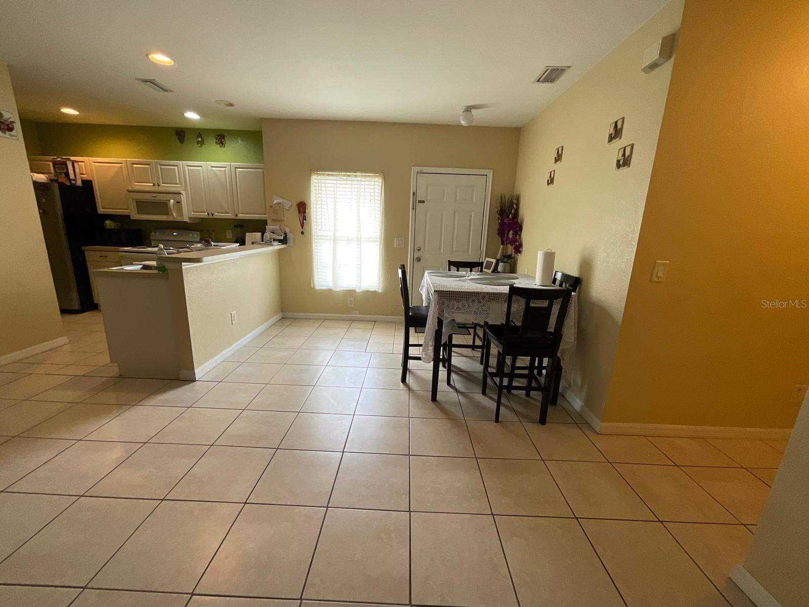 OAK VIEW - Residential