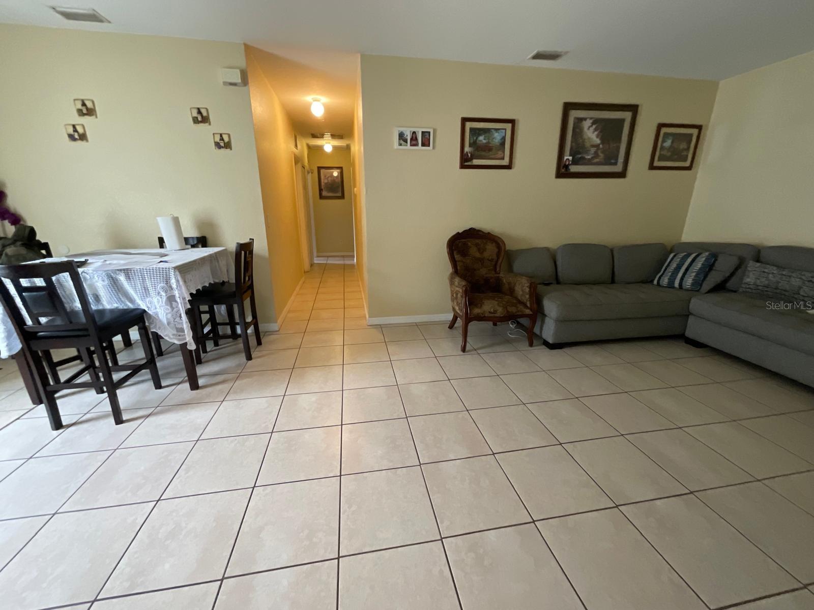 OAK VIEW - Residential