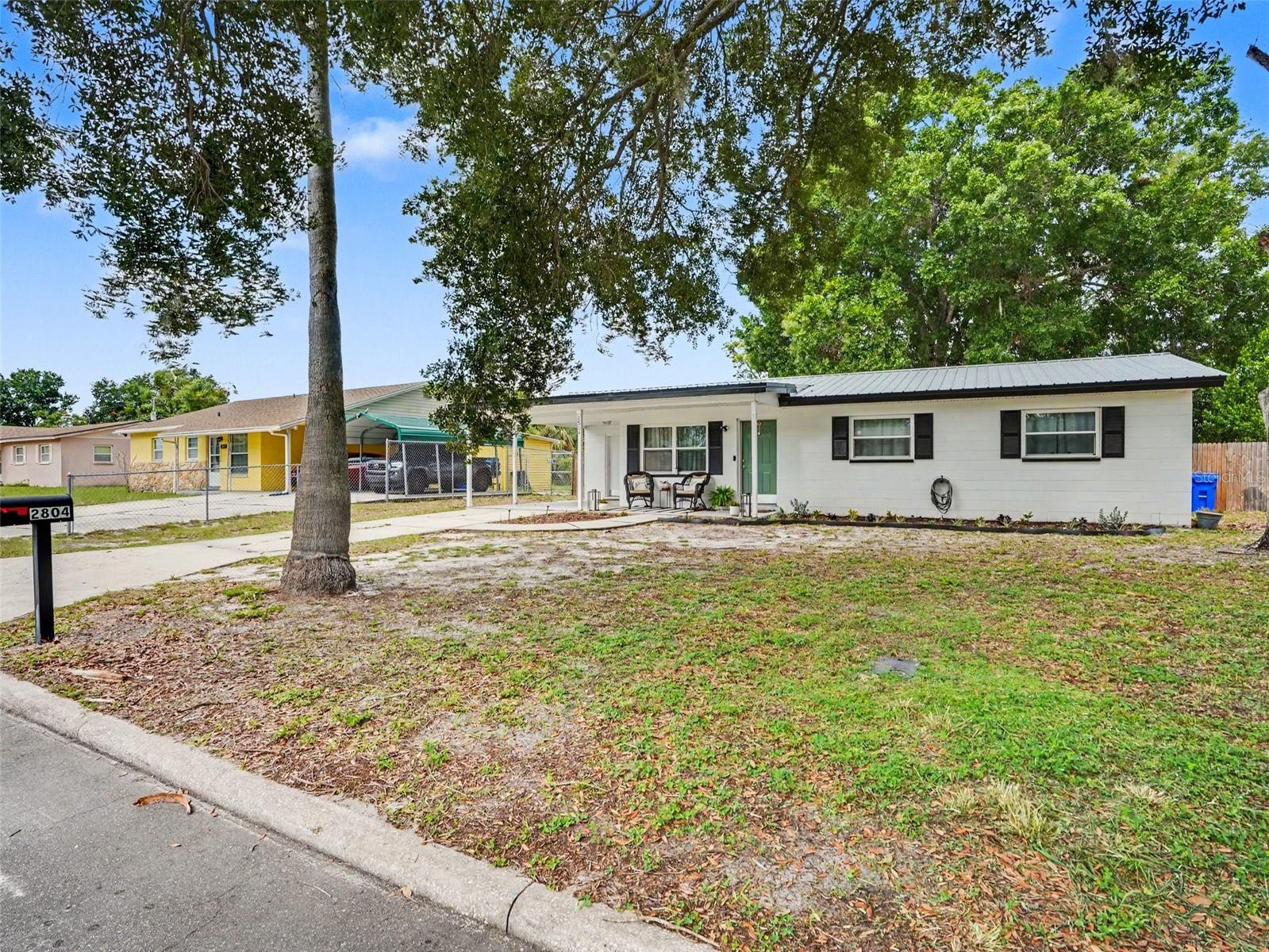 LAKE PARKER MANOR UNIT 1 - Residential