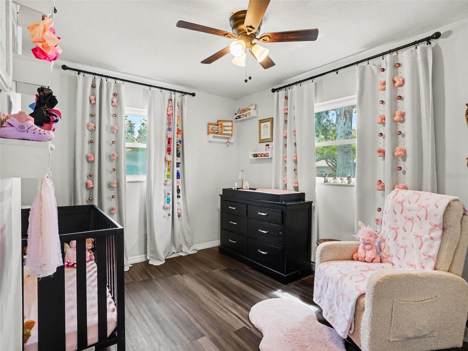 LAKE PARKER MANOR UNIT 1 - Residential