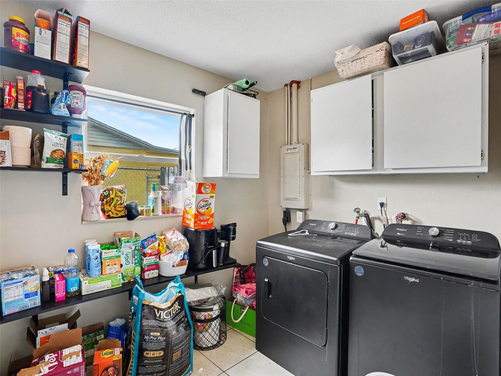 LAKE PARKER MANOR UNIT 1 - Residential