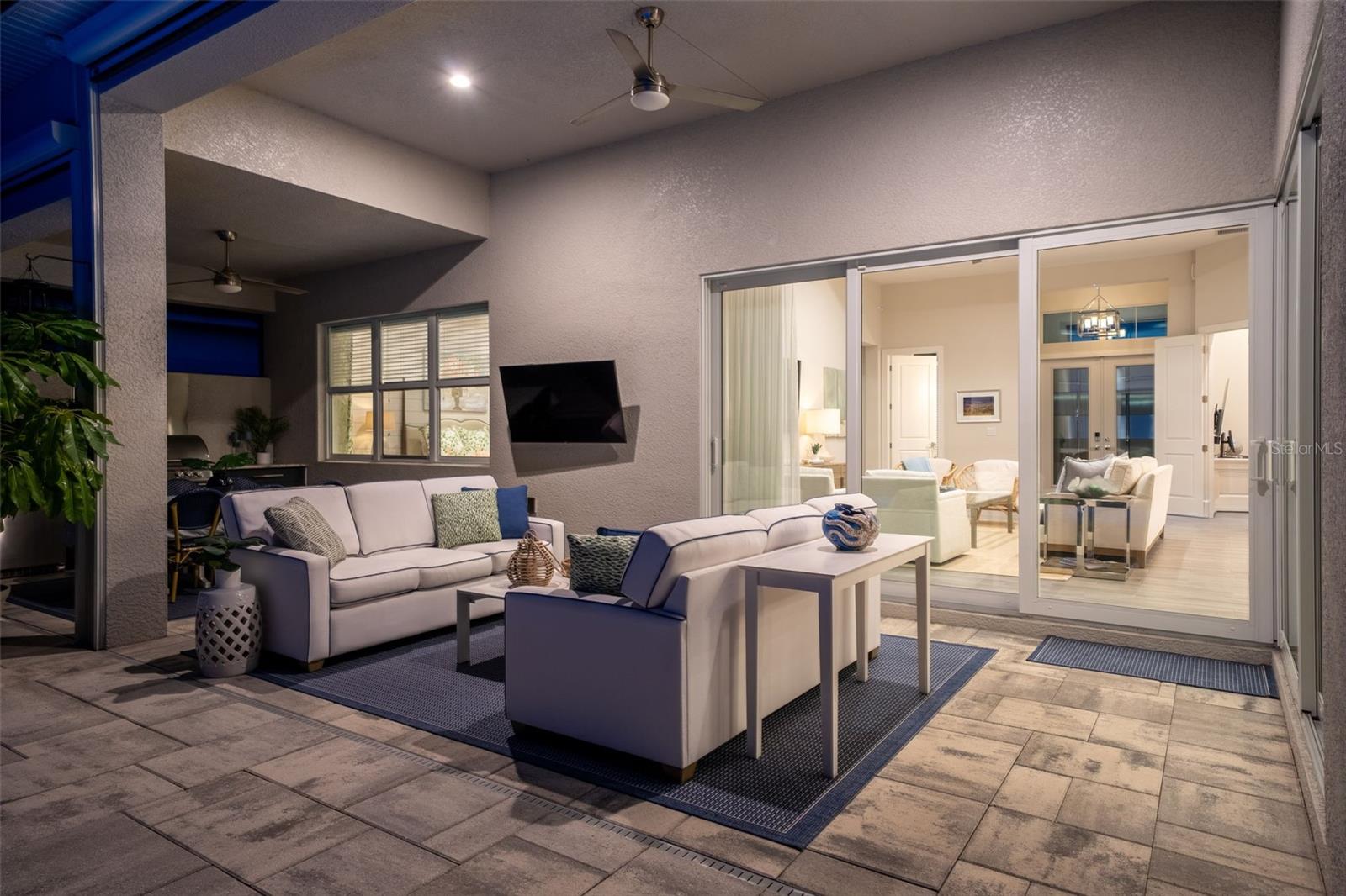 ISLES AT LAKEWOOD RANCH - Residential