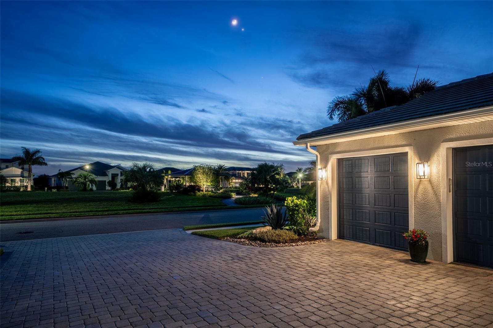 ISLES AT LAKEWOOD RANCH - Residential