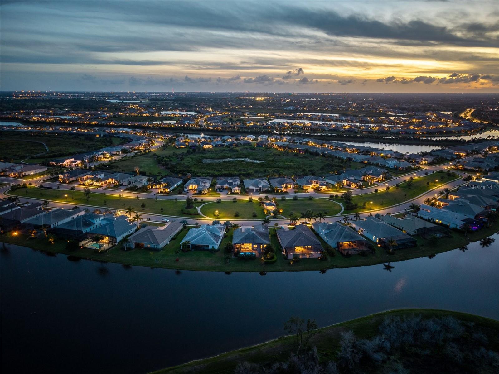 ISLES AT LAKEWOOD RANCH - Residential