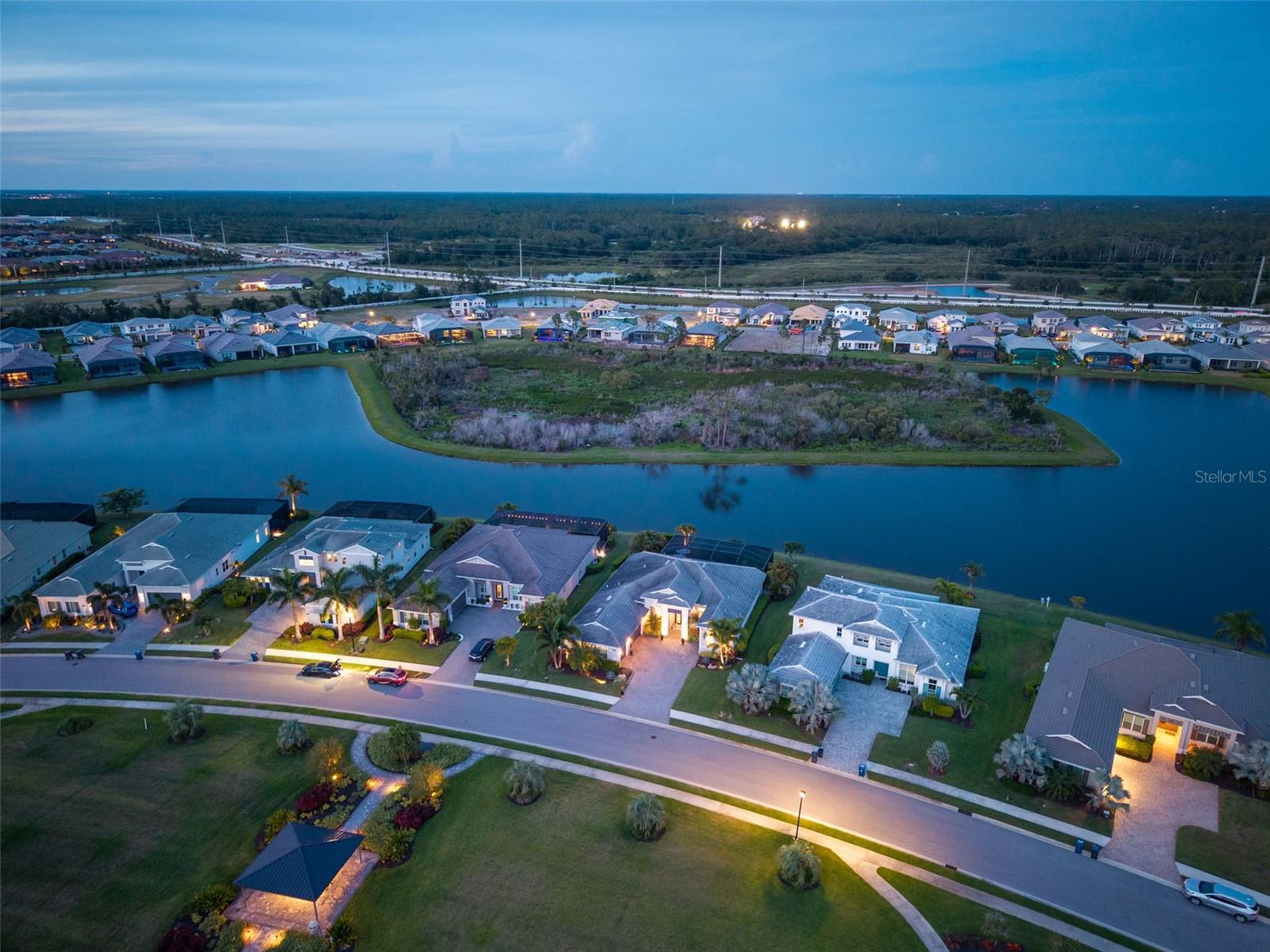 ISLES AT LAKEWOOD RANCH - Residential