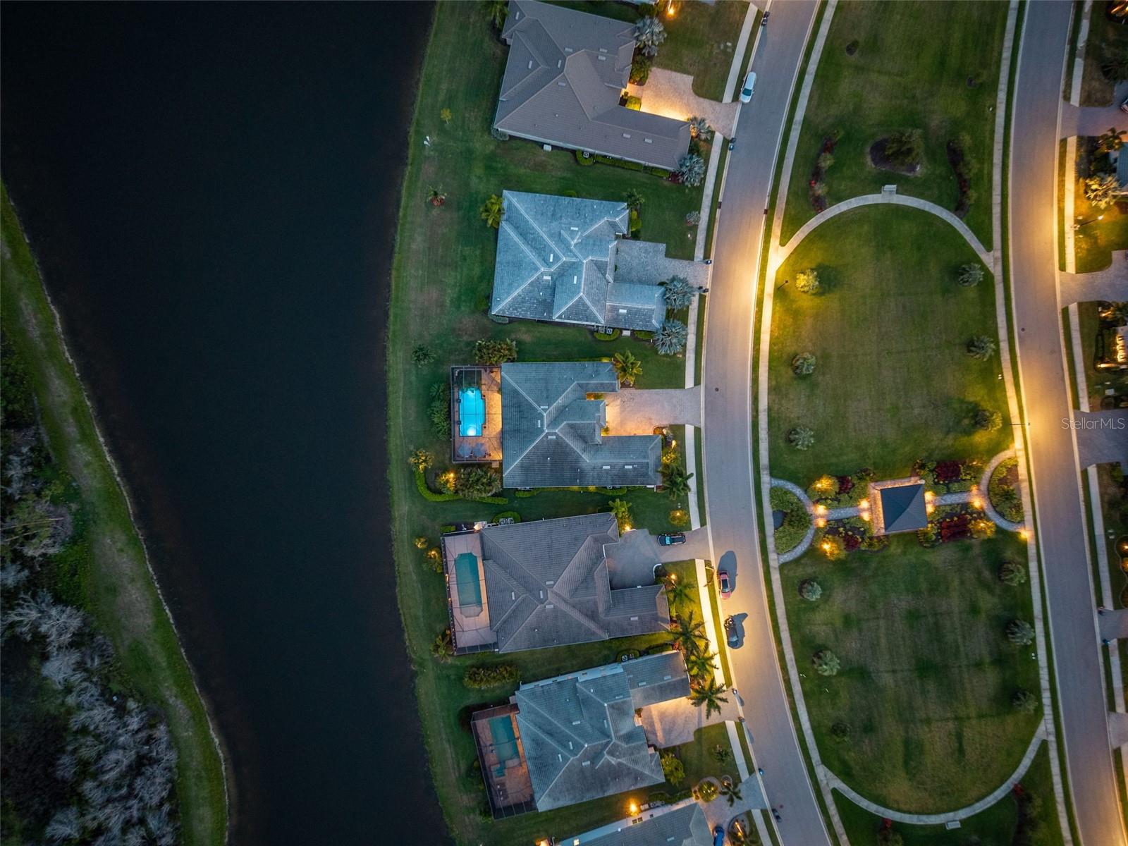 ISLES AT LAKEWOOD RANCH - Residential