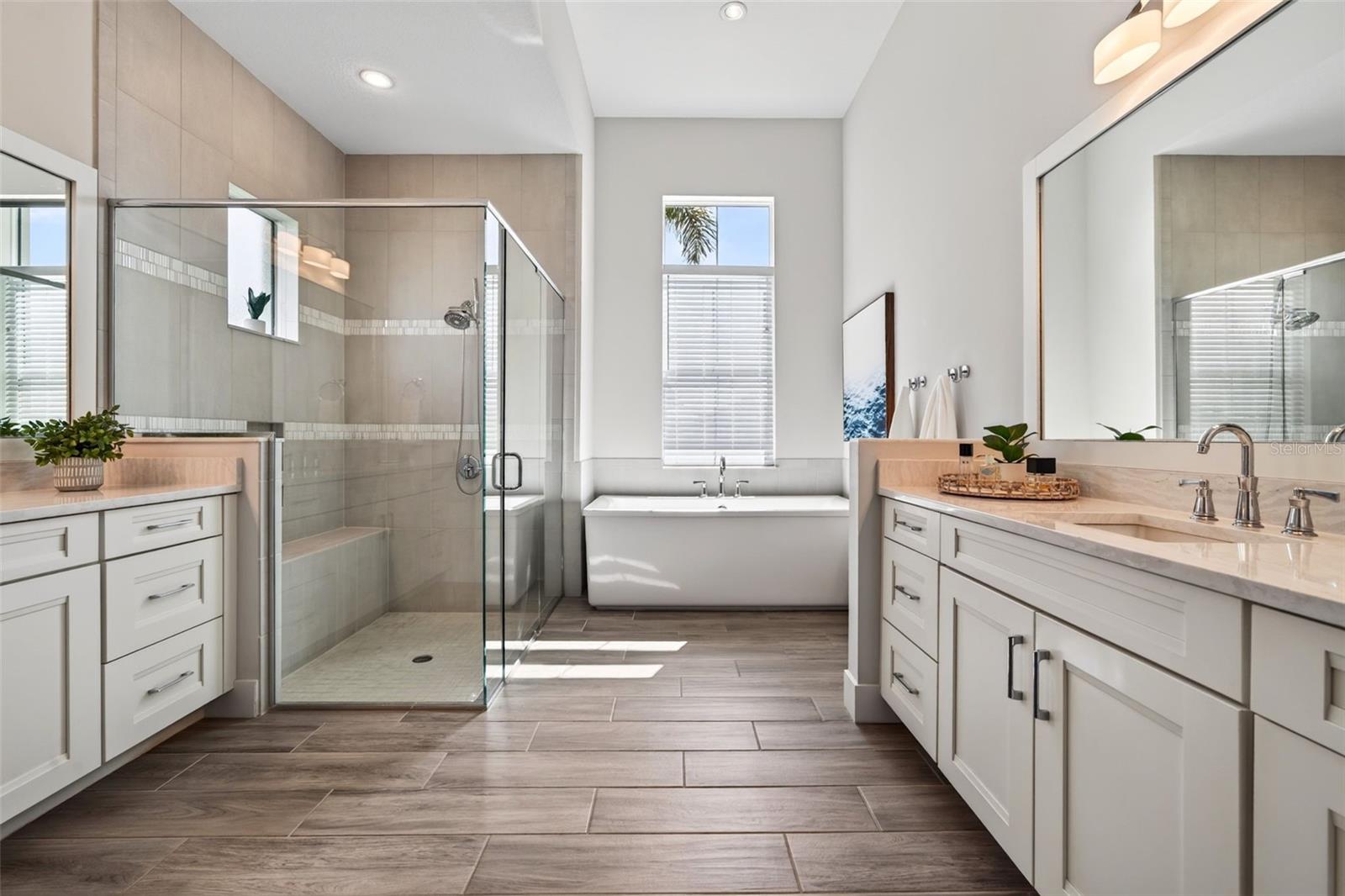 ISLES AT LAKEWOOD RANCH - Residential