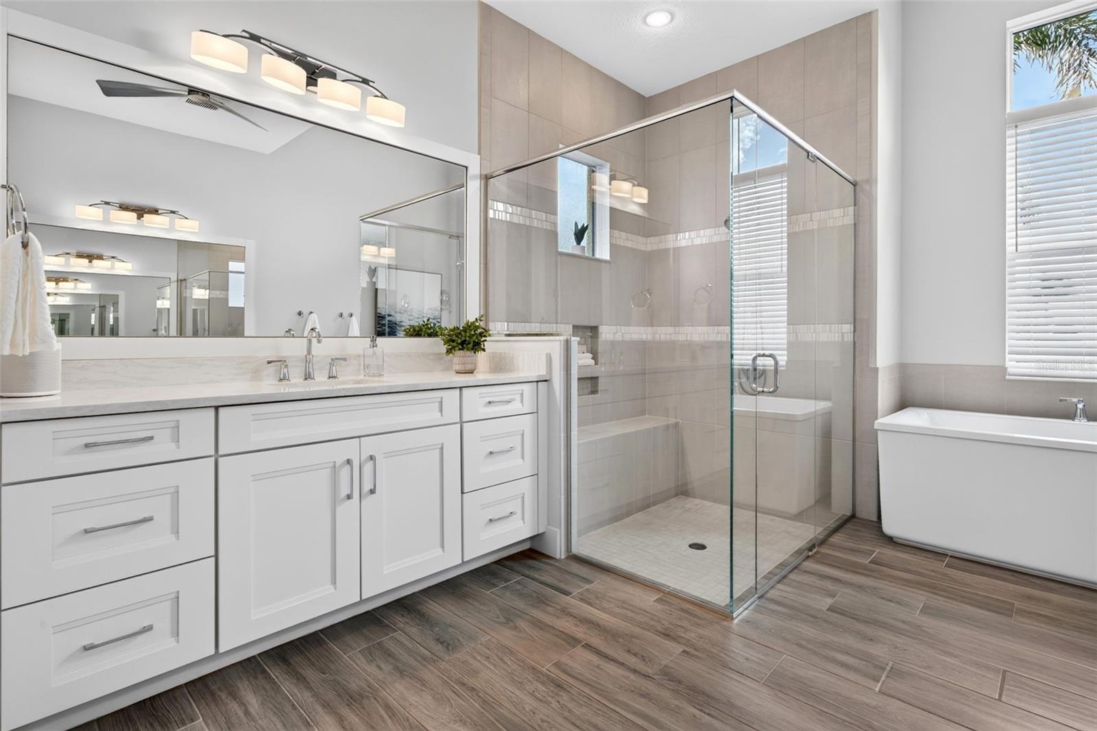 ISLES AT LAKEWOOD RANCH - Residential