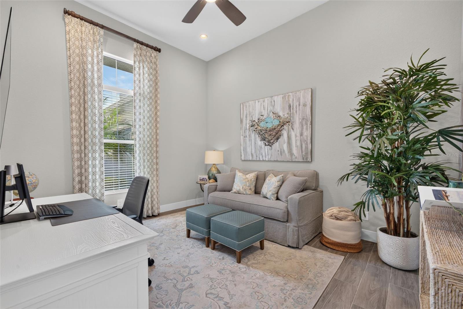 ISLES AT LAKEWOOD RANCH - Residential