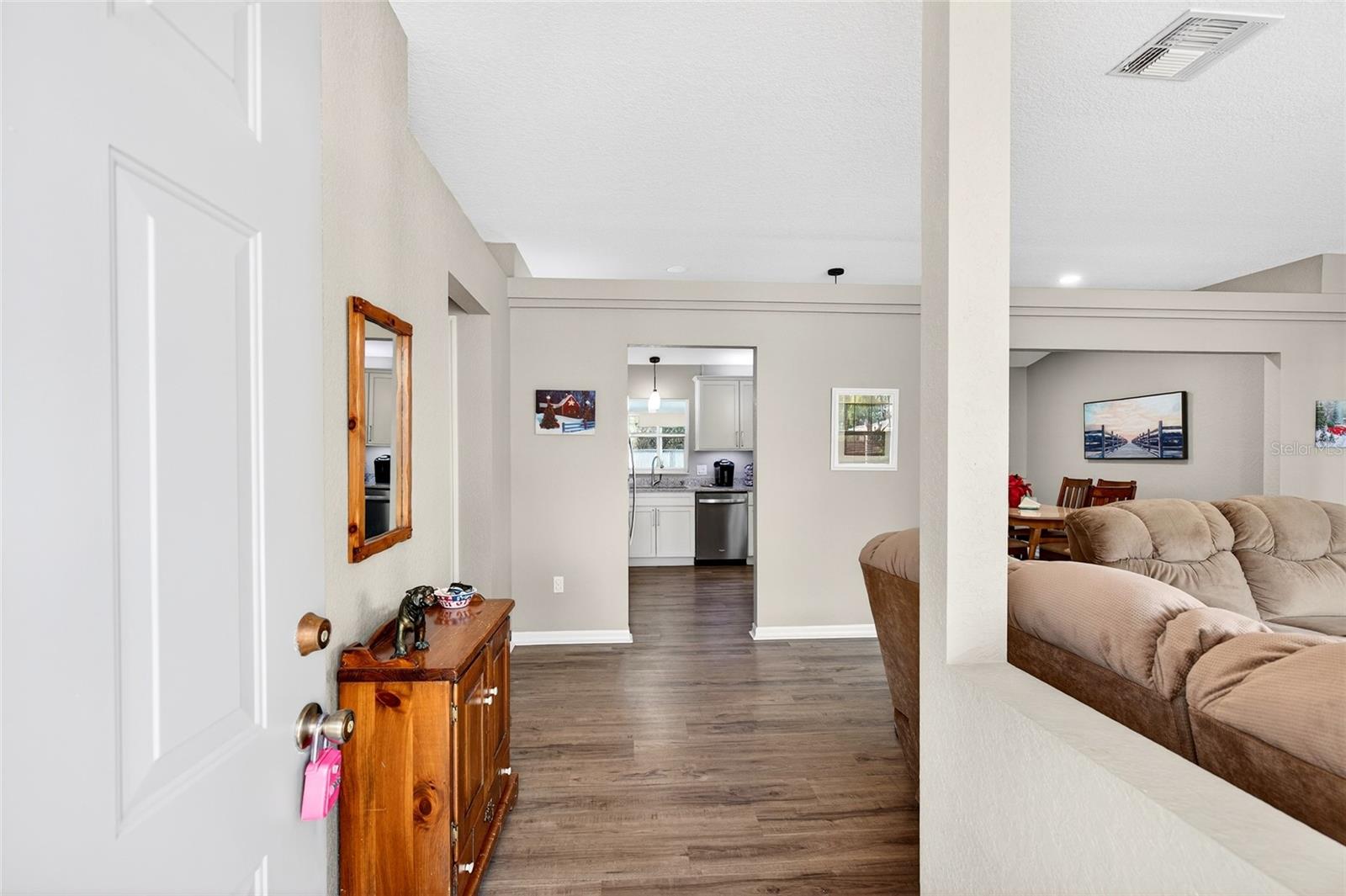 TRAILS EAST - Residential