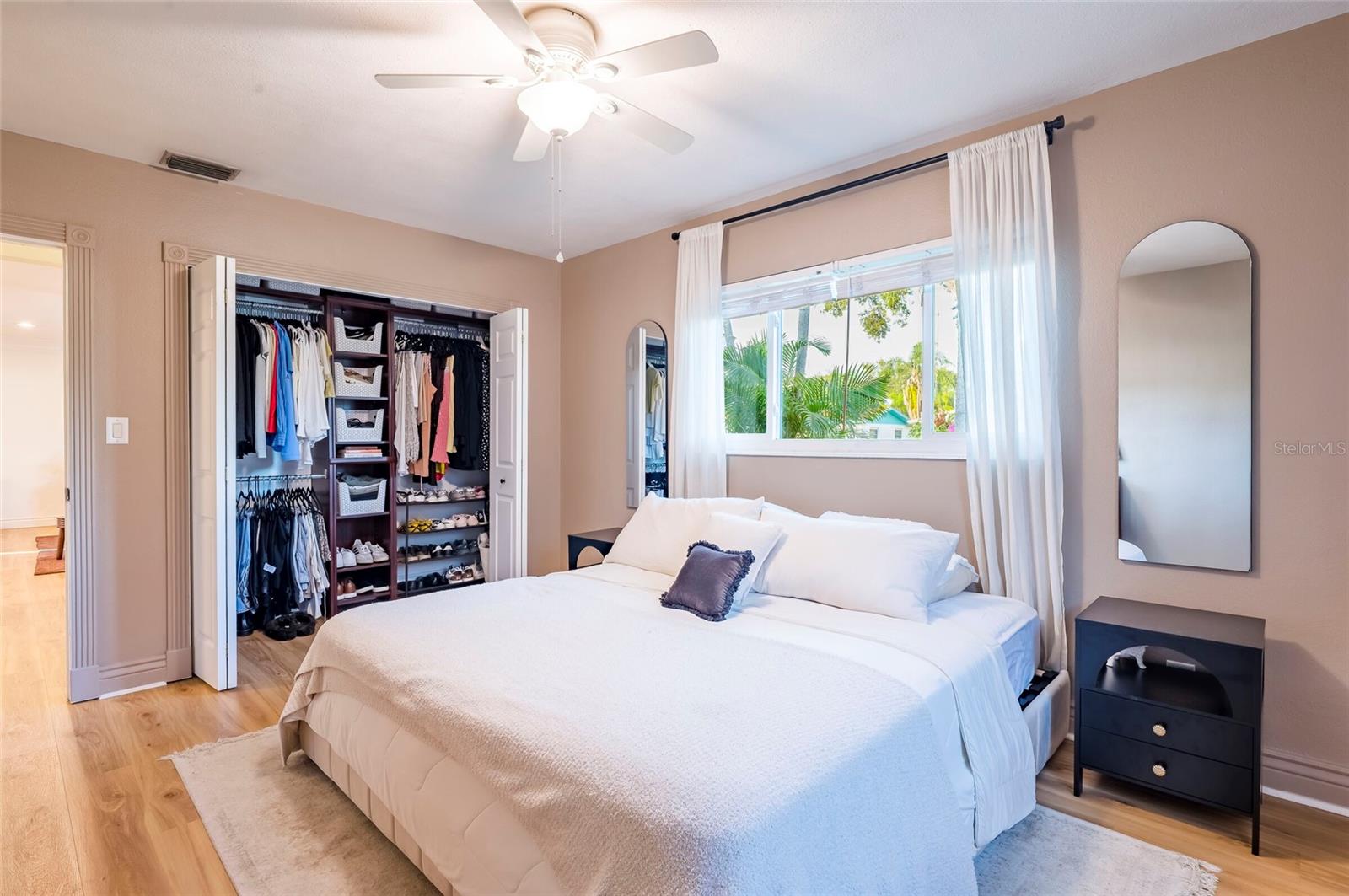 TROPIC HILLS - Residential