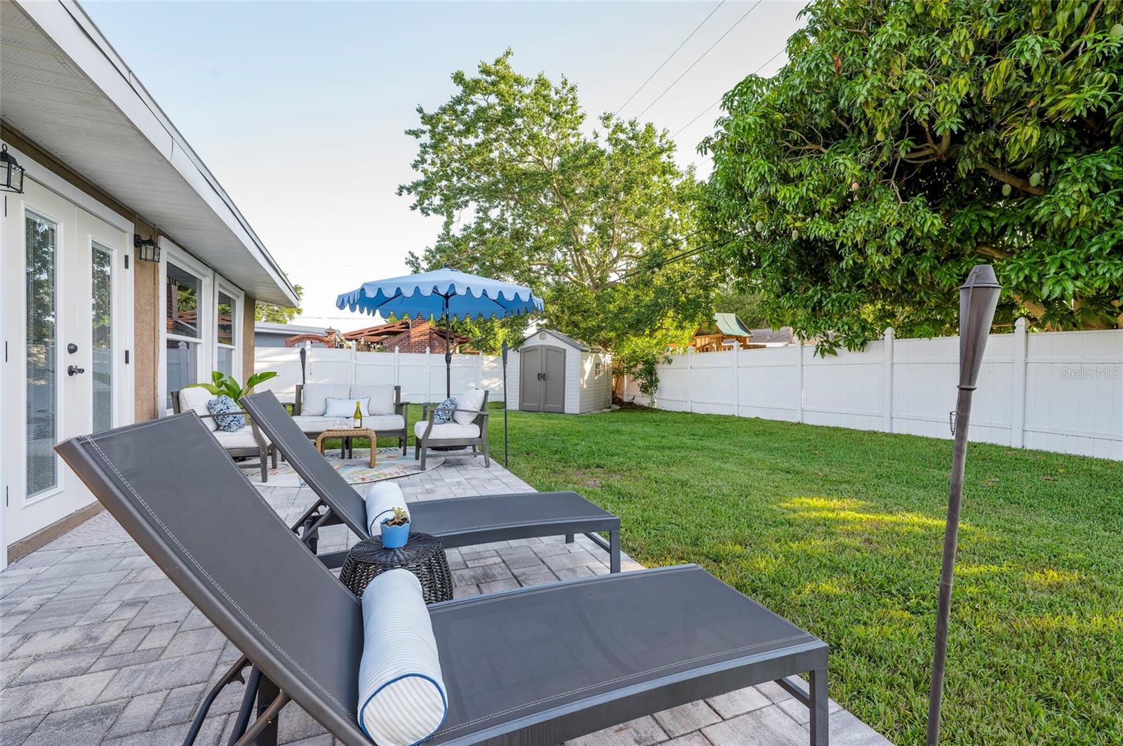 TROPIC HILLS - Residential